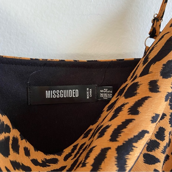 Misguided cowl neck leopard print midi dress - Picture 7 of 12